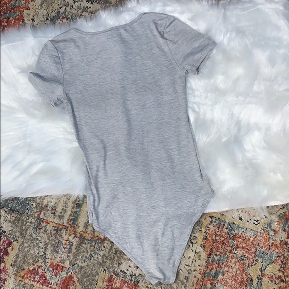 • Scoop Neck Bodysuit • - Picture 9 of 9